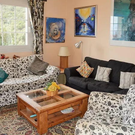 Ronia Holiday home *