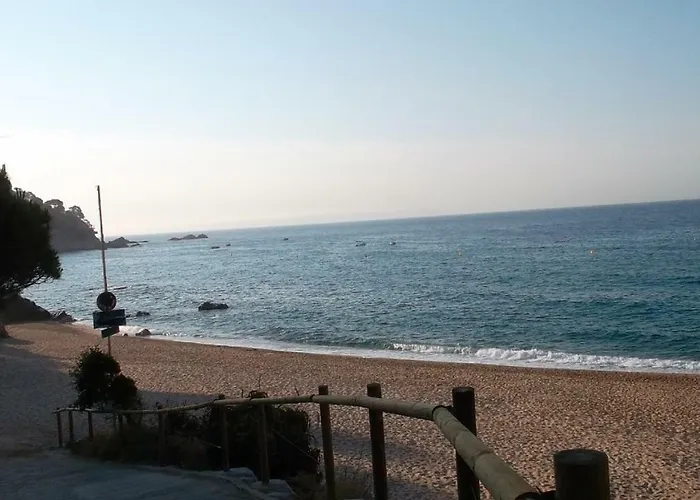 度假居 Ronia 滨海托萨